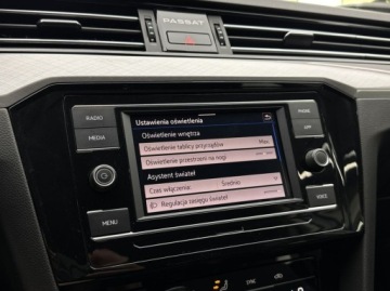 Volkswagen Passat B8 Variant Facelifting 1.5 TSI EVO 150KM 2023 Volkswagen Passat EVO Business ACC LED CarPlayAndroid Auto Czujniki pr, zdjęcie 29