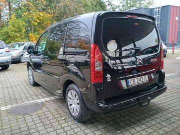 Citroen Berlingo II Combi 1.6 HDI FAP 110KM 2009 Citroen Berlingo 1.6 HDI MULTISPACE klimatronik NAVI kolor piekne wnetrze, zdjęcie 9