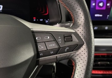 Seat Ibiza V Hatchback 5d Facelifting 1.0 TSI 110KM 2023 Seat Ibiza VAT 23 FR 1.0TSI 110KM M6 2025 r., salon PL, I wl., V Benzyna, zdjęcie 6