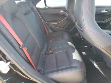 Mercedes CLA C117 2014 Mercedes-Benz CLA 45 AMG 2014 2.0l 2.0 Benzyna 355KM, zdjęcie 10