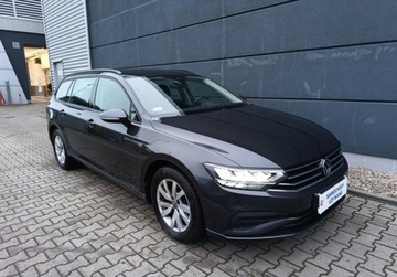 Volkswagen Passat B8 Variant Facelifting 1.5 TSI EVO 150KM 2021 Volkswagen Passat 1.5 150KM DSG Essence Vat 23 Salon PL 1 wlasciciel ASO, zdjęcie 4