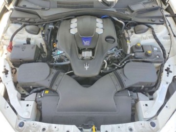 Maserati Ghibli III 2018 Maserati Ghibli S 2018 3.0 Benzyna 424KM, zdjęcie 6