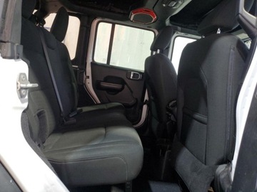 Jeep Wrangler III Unlimited Facelifting 3.6 V6 286KM 2018 Jeep Wrangler UNLIMITED SPORT, V6, od ubezpieczyciela 3.6 Benzyna 285KM, zdjęcie 9