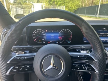 Mercedes Klasa A W177/V177 Hatchback Facelifting 1.3 200 163KM 2024 Mercedes-Benz A 200 AMG / Apple Car / Android Auto, zdjęcie 12