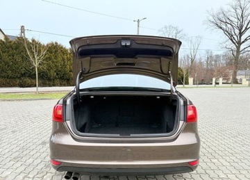 Volkswagen Jetta VI Sedan 1.4 TSI 122KM 2012 Volkswagen Jetta Volkswagen Jetta 1.4 TSI Highline Perfectline DSG 1.4, zdjęcie 30
