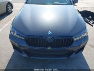 BMW Seria 5 G90-91 2023 BMW Seria 5 2023r, 530E, Hybrid, 2.0L 2.0 Hybryda 288KM, zdjęcie 2