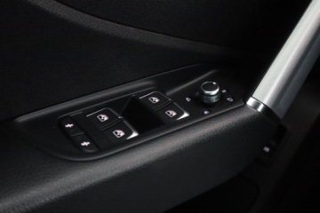 Audi Q2 2018 Audi Q2 35 TFSI, Serwis ASO, Automat, Skóra, Navi, zdjęcie 19
