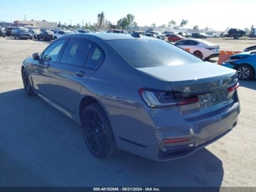 BMW Seria 7 G70 2022 BMW Seria 7 2022 BMW 7 Series 745e xDrive Plug-In Hybrid 3.0 280KM, zdjęcie 2