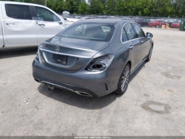 Mercedes Klasa C W205 2019 Mercedes-Benz Klasa C 2019 MERCEDES-BENZ C 300 4MATIC 2.0 Benzyna 255KM, zdjęcie 4