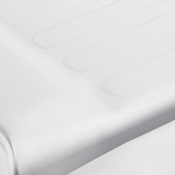 557А косметическое кресло с белыми кюветами