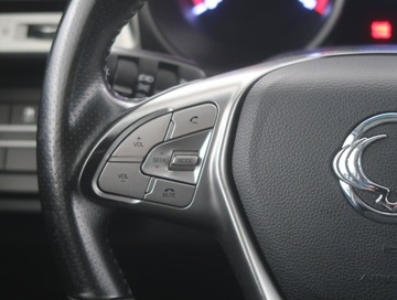  SsangYong Tivoli 1.6 e-XDi, Navi, Klima, Tempomat, zdjęcie 17