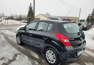 Hyundai i20 I Hatchback 5d 1.4 CVVT 100KM 2011 Hyundai i20 Swiezo sprowadzony AutomatZarejestrowany 1.4 Benzyna 101KM, zdjęcie 5