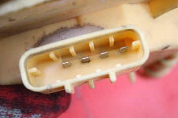 SENZOR ÚROVNI PALIVA OPEL VECTRA C 2.0 DTI 03R