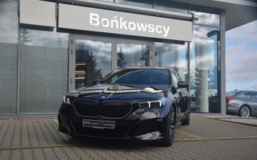 BMW Seria 5 G90-91 Touring 2.0 520d 197KM 2025 BMW Seria 5 BMW Bonkowscy Salon Polska Bogate wyposazenie 2.0 196KM, zdjęcie 1