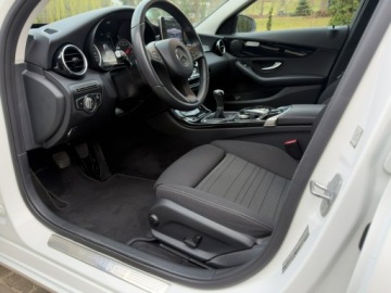 Mercedes Klasa C W205 Kombi Facelifting 1.6 180 156KM 2018 Mercedes C 180 Manual | Bezwypadkowy |Serwisowany, zdjęcie 28
