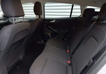 Ford Focus IV Kombi Facelifting 1.0 EcoBoost 125KM 2022 Ford Focus 125KM EcoBoost Titanium SalonPL SerwisASO FV23 Gwarancja 125KM, zdjęcie 29