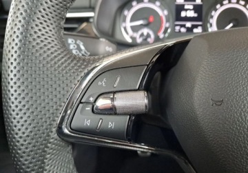 Skoda Kamiq Crossover 1.0 TSI 110KM 2022 Skoda Kamiq Style 1,0 TSI 110KM Virtual ACC Grzana P.szyba Kamera Salon Pl, zdjęcie 18