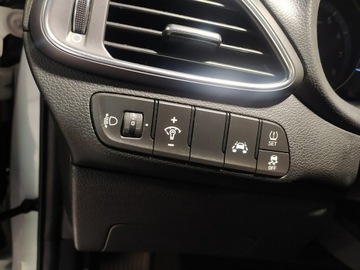 Hyundai i30 III Hatchback 1.4 T-GDI 140KM 2019 Hyundai i30 1.4 140KM,automat,krajowy,Vat-23%, zdjęcie 14