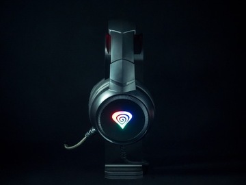 Наушники Genesis Neon 200 RGB со светодиодной подсветкой и микрофоном