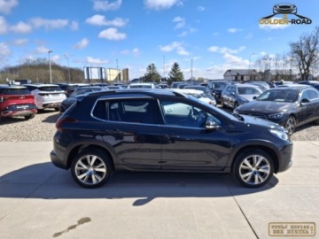Peugeot 2008 I SUV Facelifting 1.2 PureTech 110KM 2016 Peugeot 2008 1,2 110KM klimatronik apnorama alu navi elektryka oplacony, zdjęcie 4