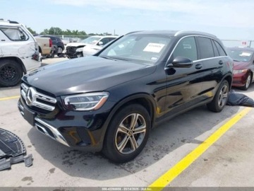 Mercedes GLC C253 2020 Mercedes-Benz GLC 2020 Mercedes-Benz GLC GLC 300 SUV 2.0 Benzyna 255KM, zdjęcie 1