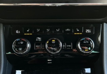 Skoda Superb III Liftback Facelifting 2.0 TSI 272KM 2019 Skoda Superb 4x4 Sportline ACC, Bi-Xenon, Canton, DCC, GPS, Kamera, Pamie, zdjęcie 25