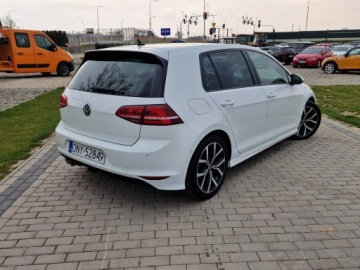 Volkswagen Golf VII Hatchback 3d 2.0 TDI BlueMotion Technology 150KM 2016 Volkswagen Golf 2.0tdi R Line Bixenon Skóra Navi, zdjęcie 33