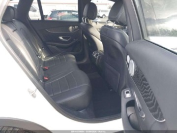 Mercedes GLC C253 2018 Mercedes-Benz GLC 300 4matic, 2018r., 4x4, 2.0L 2.0 Benzyna 241KM, zdjęcie 9