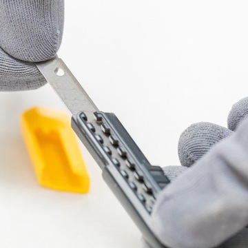 Stanley 10-151 ПЛАСТИКОВОЕ ЛЕЗВИЕ НОЖА 18 ММ