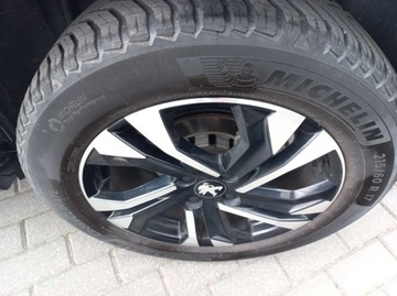 Peugeot 2008 II SUV 1.5 BlueHDi 130KM 2021 Peugeot 2008 GT Automat Kamera Panorama Full LED 1.5 Diesel 130KM, zdjęcie 8