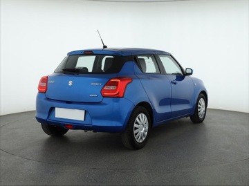 Suzuki Swift VI Hatchback Facelifting 1.2 DualJet SHVS 83KM 2020 Suzuki Swift 1.2, Salon Polska, Automat, VAT 23%, zdjęcie 4