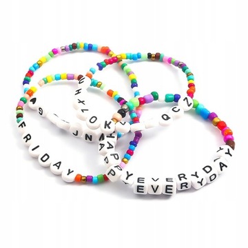 Набор акриловых бусин для изготовления браслетов.