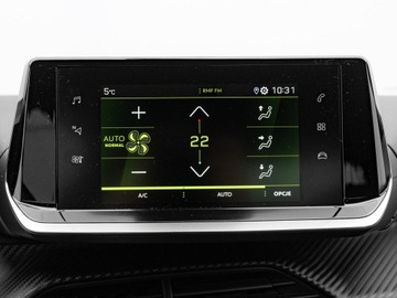 Peugeot 2008 II SUV 1.2 PureTech 130KM 2023 Peugeot 2008 DW8WM71#1.2 PureTech Allure Pack, zdjęcie 20