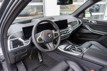 BMW X5 G05 SUV Facelifting 3.0 30d 298KM 2025 BMW X5 xDrive30d Dostępny od ręki!, zdjęcie 8