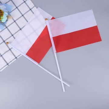 МАЛЕНЬКИЙ ФЛАГ ПОЛЬШИ НА РУЧКЕ, 100 ШТ.