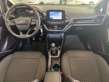 Ford Fiesta VII Hatchback 3d Facelifting 1.0 EcoBoost 100KM 2017 Ford Fiesta 1.0 Ecoboost 101KM Titannium LED Bdb Stan SSU Benzyna, zdjęcie 5