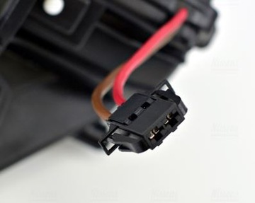 ВЕНТИЛЯТОР ВНУТРЕННЕГО ВОЗДУХА