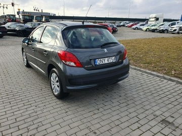Peugeot 207 2012 Peugeot 207 1.4hdi Wersja URBAN Klimatronic, zdjęcie 3