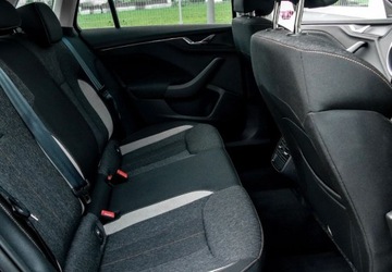 Skoda Kamiq Crossover 1.0 TSI 110KM 2022 Skoda Kamiq 1.0TSI 110KM, Style DSG, Kamera Cofania, Reflektory Full Led,, zdjęcie 11