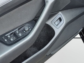 Volkswagen Passat B8 Variant Facelifting 2.0 TDI SCR 150KM 2022 Volkswagen Passat Variant FULL LEDDSG Masaze Virtual HAK Faktura VAT, zdjęcie 9
