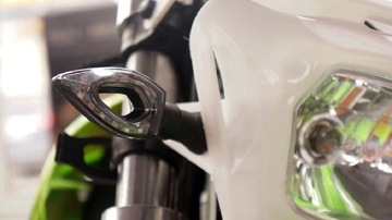 KIERUNKOWSKAZY MIGACZE 12LED ELASTYCZNE RAMIĘ PARA