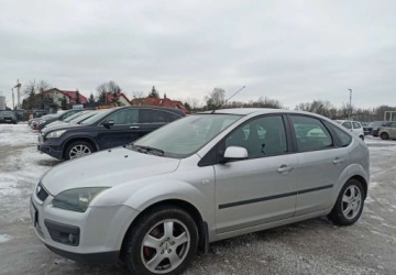 Ford Focus I Sedan 1.8 TDCi 115KM 2005 Ford Focus Ford Focus 1.8 Diesel 115KM