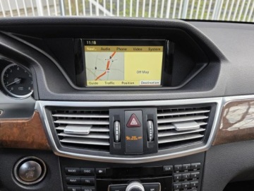 Mercedes Klasa E W212 Kombi 350 4MATIC 272KM 2011 MERCEDES E 350 4MATIC, V6 3.5l 272KM Przebieg: 194,588km Dokumentacja, zdjęcie 12