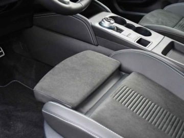 Ford Kuga III SUV Facelifting 2.5 FHEV 183KM 2025 Od ręki - Active X 2.5 FHEV 183KM / Pakiet Winter, Hak, zdjęcie 6