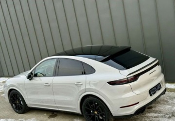 Porsche Cayenne III SUV Turbo 4.0 550KM 2019 Porsche Cayenne Porsche Cayenne 4.0 Benzyna 550KM, zdjęcie 18