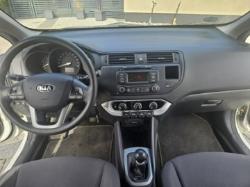 Kia Rio III Hatchback 3d 1.2 DOHC CVVT 85KM 2014 Kia Rio 1.2 85 km klima, elektryka, zadbany, zdjęcie 6
