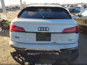 Audi 2023 Audi Q5 Sportback Premium Plus 45 Tfsi S Line Quattro S Tronic 2023 2.0, zdjęcie 4
