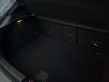 Mercedes Klasa A W177/V177 Hatchback 1.3 200 163KM 2019 Mercedes-Benz A 200, zdjęcie 10