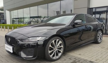 Jaguar XE Sedan Facelifting 2.0 204KM 2024 Jaguar XE Jaguar XE 2.0D I4 204 PS RWD Auto R-Dynamic SE 2.0 Diesel 204KM