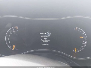 Jeep Grand Cherokee IV 2021 Jeep Grand Cherokee 80Th Anniversary 2021 3.6l 3.6 Benzyna 293KM, zdjęcie 11